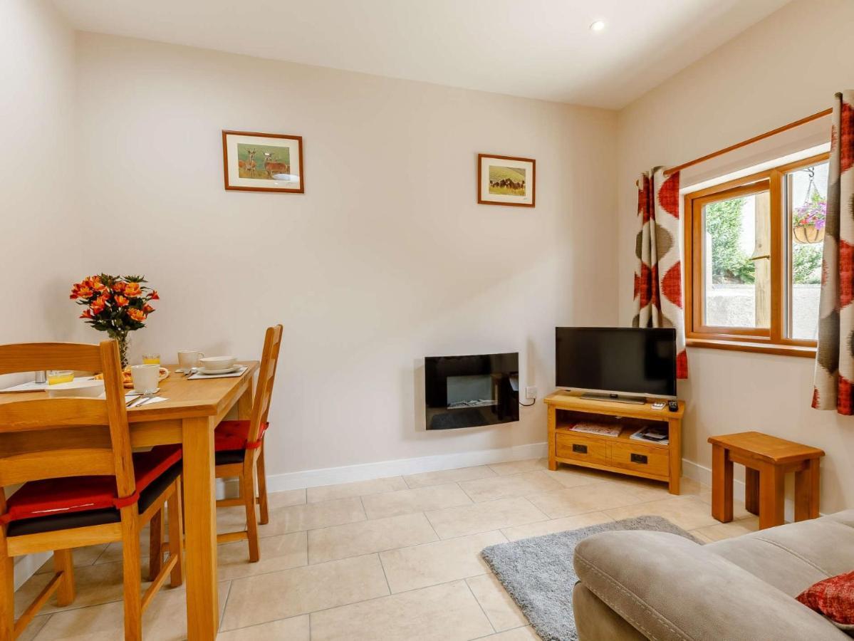 Villa 1 Bed In South Molton 89089 Extérieur photo